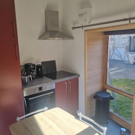 Jolie Petite Maison Dans Village Fortifie Brigueuil Bagian luar foto